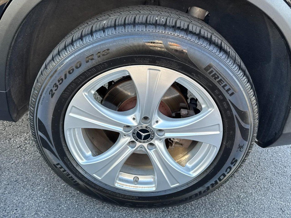 Used 2018 Black Mercedes-Benz GLC 300 image 7