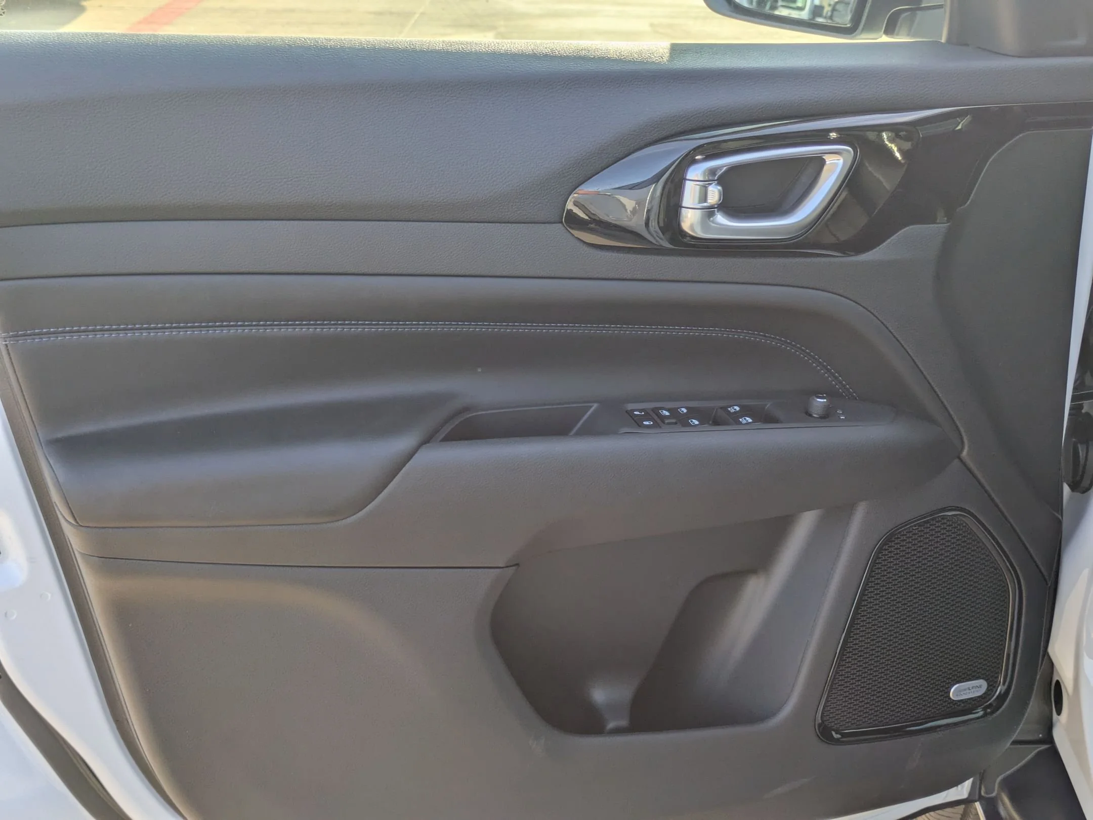 2026 Jeep Compass Altitude Special Edition - Photo 11