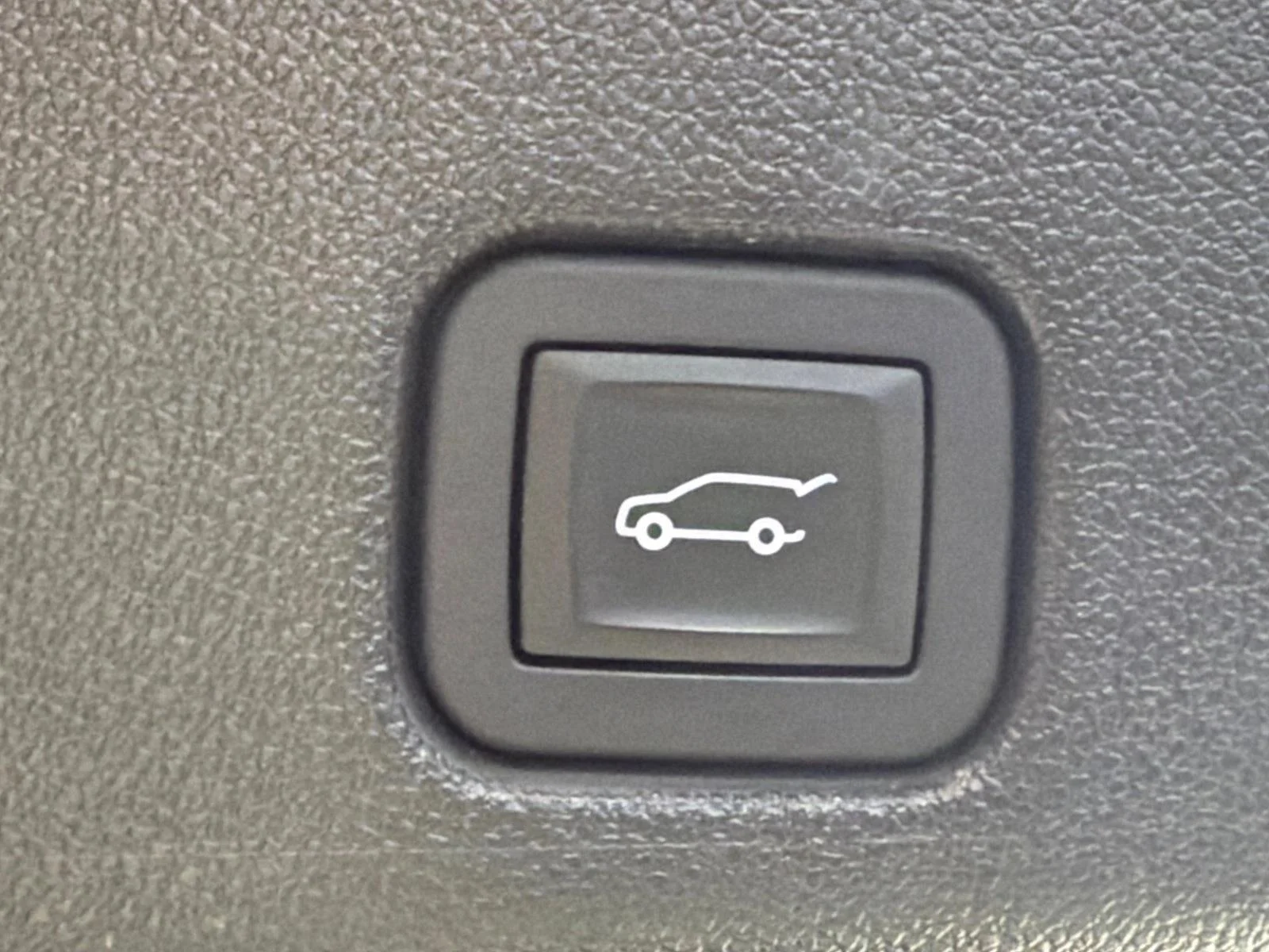 Used 2024 Gray Chevrolet AWD RS image 21