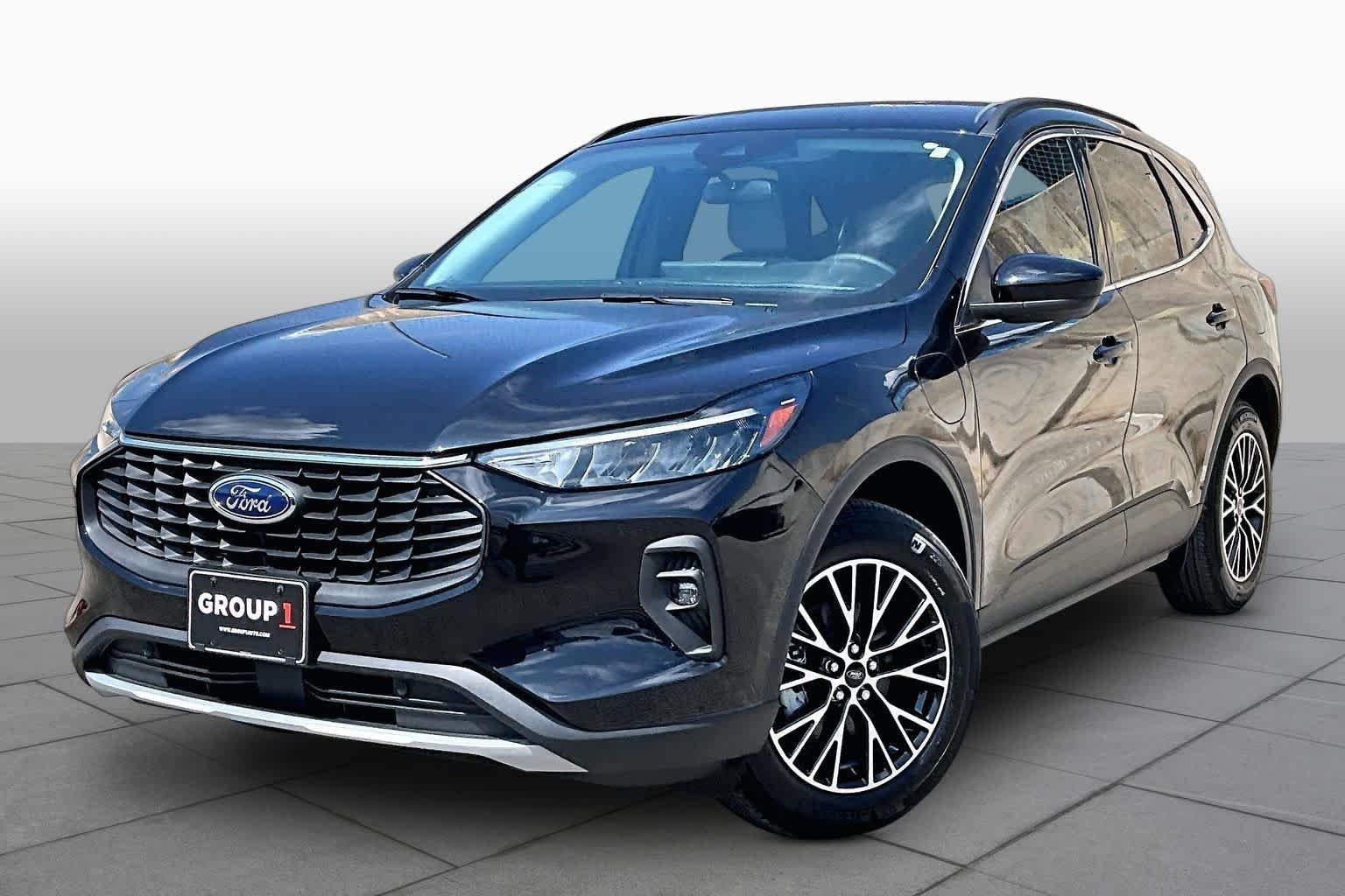 Certified Pre-Owned 2025 Ford Escape PHEV
