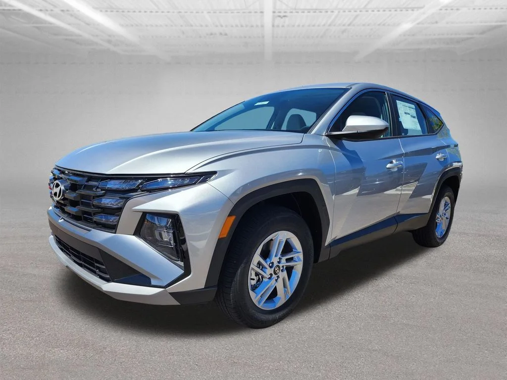 New 2026 Silver Hyundai SE image 1