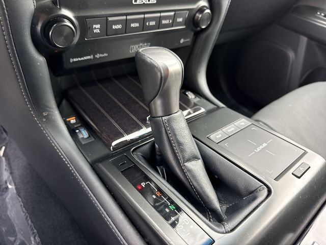 Certified Used 2023 White Lexus 460 image 20