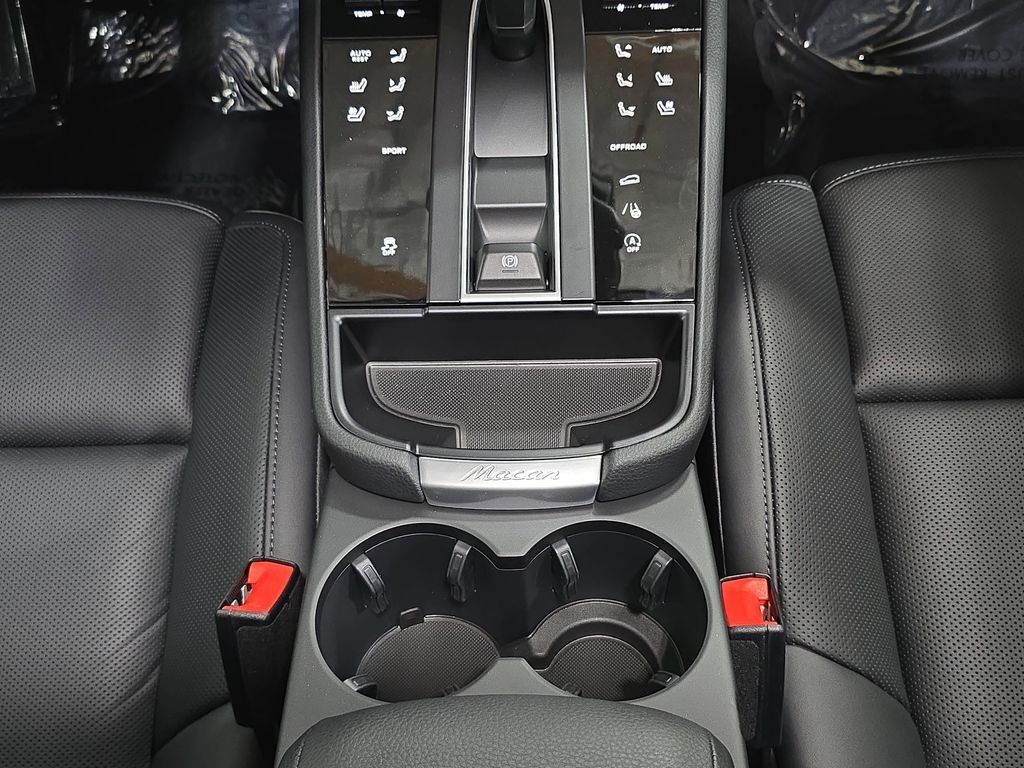 New 2026 Dolomite Silver Metallic Porsche  image 20