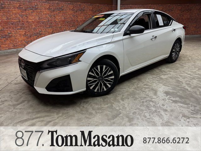 2024 Nissan Altima SV