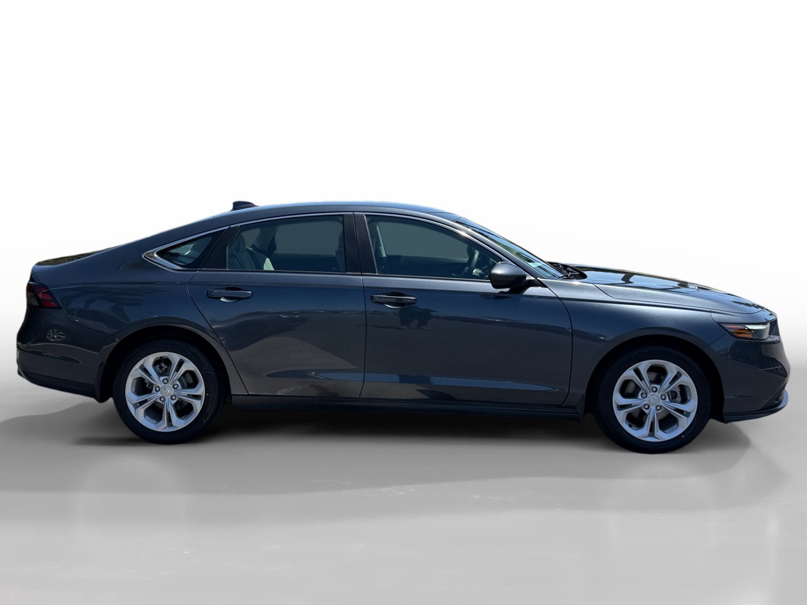 2024 Honda Accord LX - Photo 6