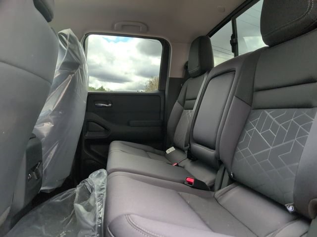 New 2026 Glacier White Nissan Crew Cab SV image 20