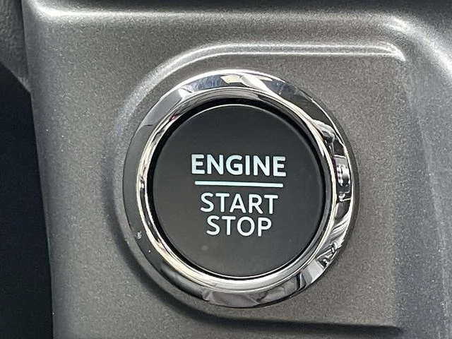New 2026 Avalanche Ford XLT image 5