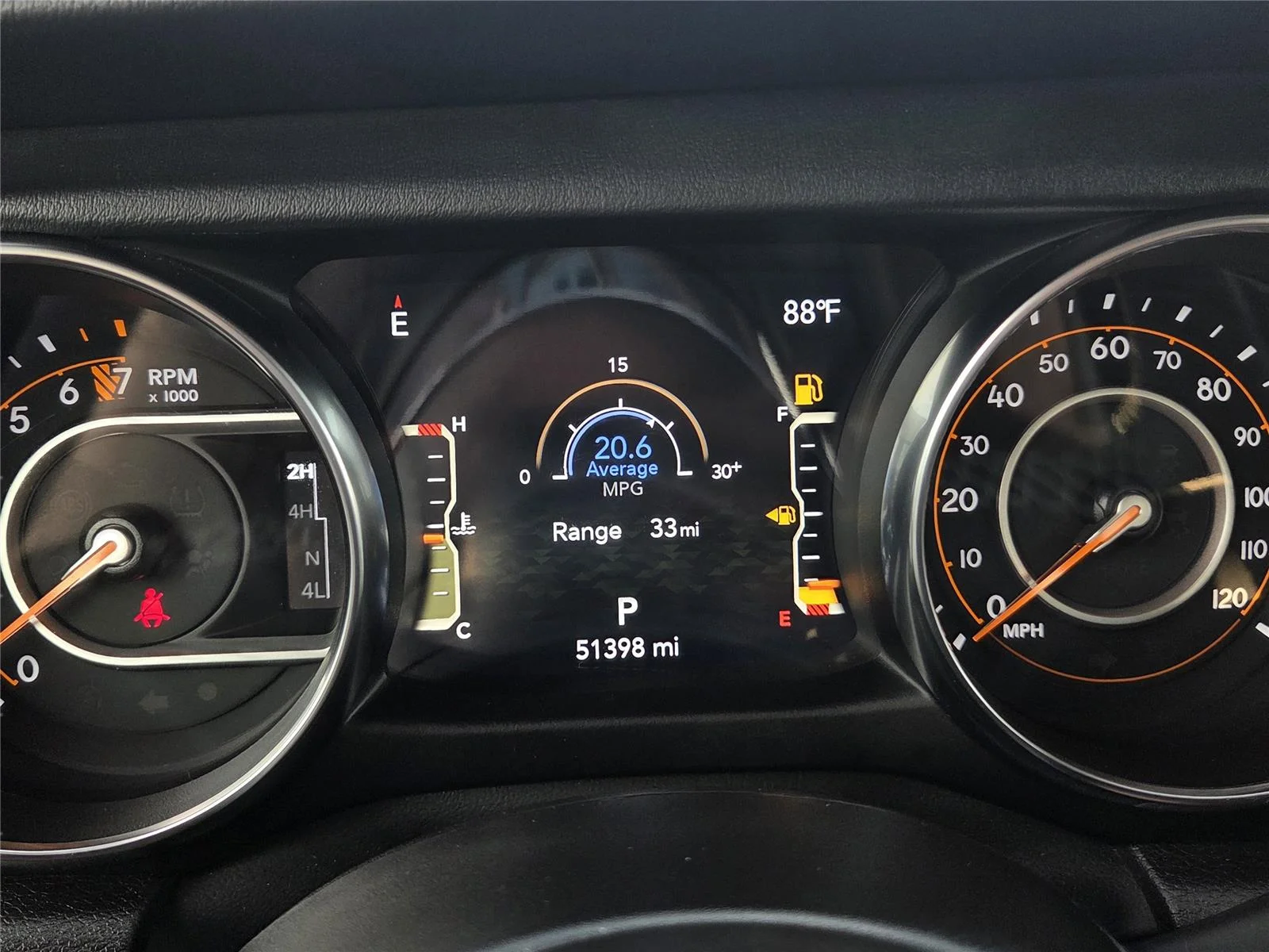 Used 2022 Black Clearcoat Jeep Overland image 21