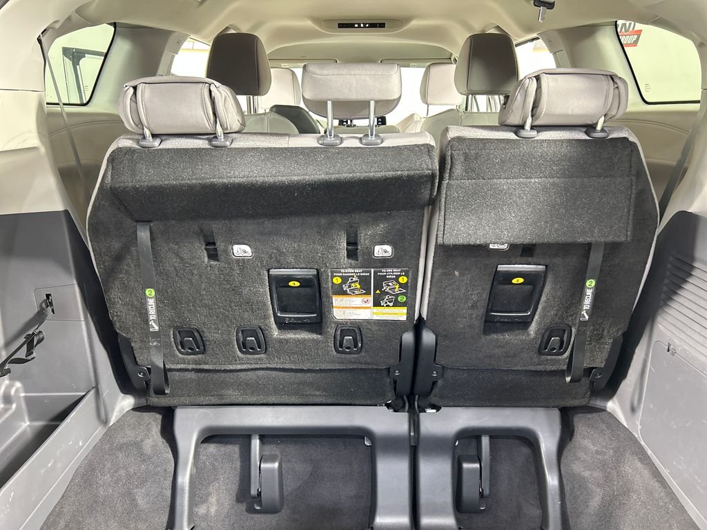 Used 2023 White Toyota LE image 19