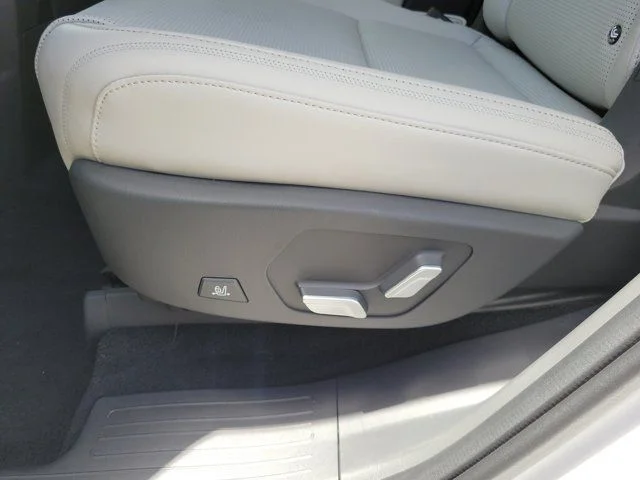 2026 Hyundai Santa Fe Calligraphy - Photo 14