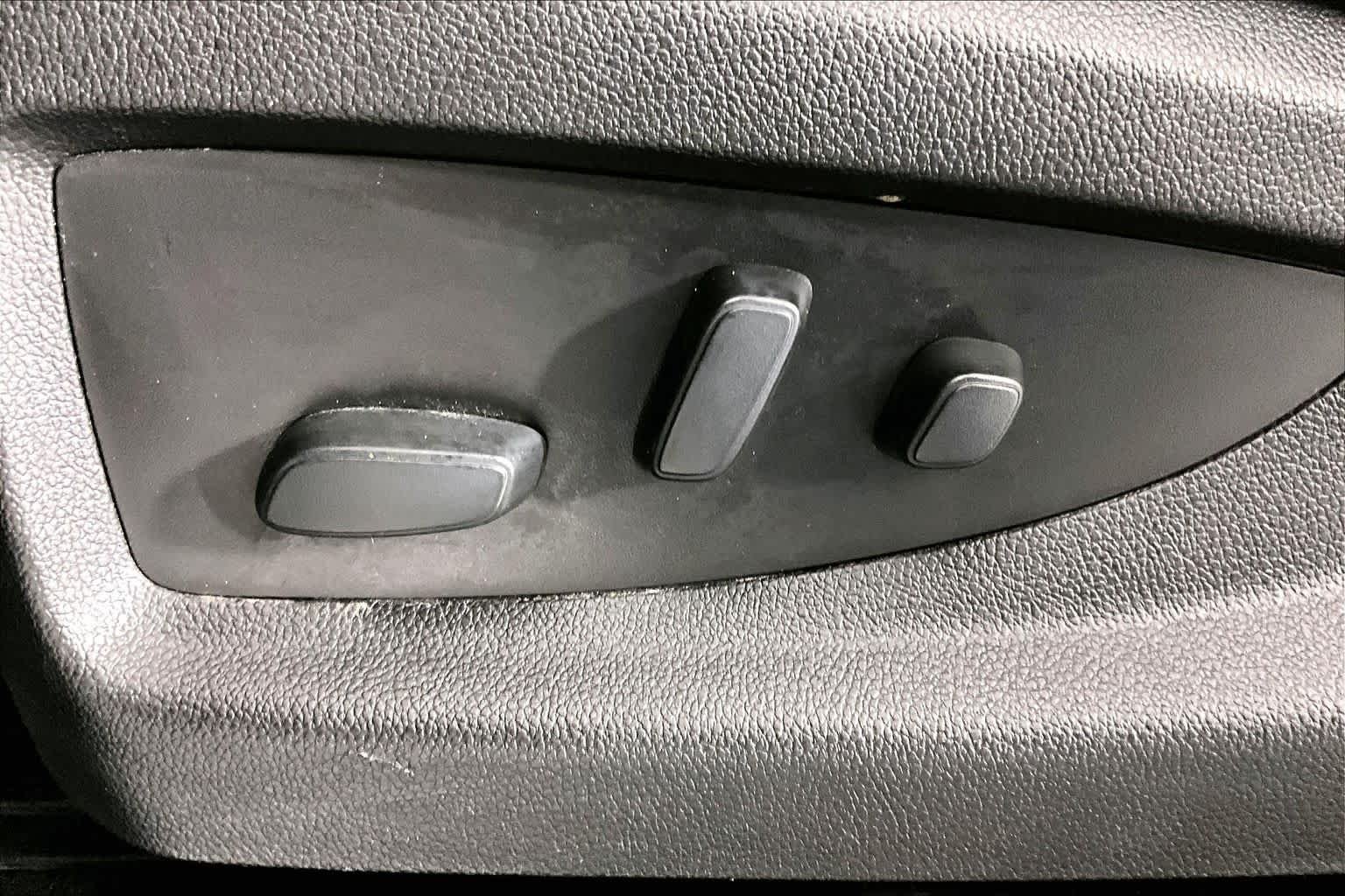 Used 2018 ONYX BLACK GMC Denali image 31