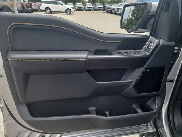 New 2026 Silver Metallic Ford Tremor image 16
