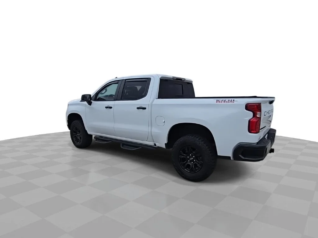 2024 Chevrolet Silverado 1500 LT Trail Boss - Photo 6