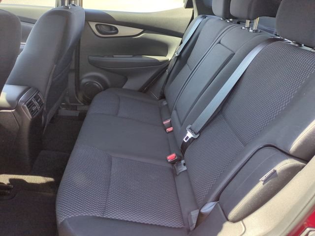 Used 2021 Red Nissan S image 26