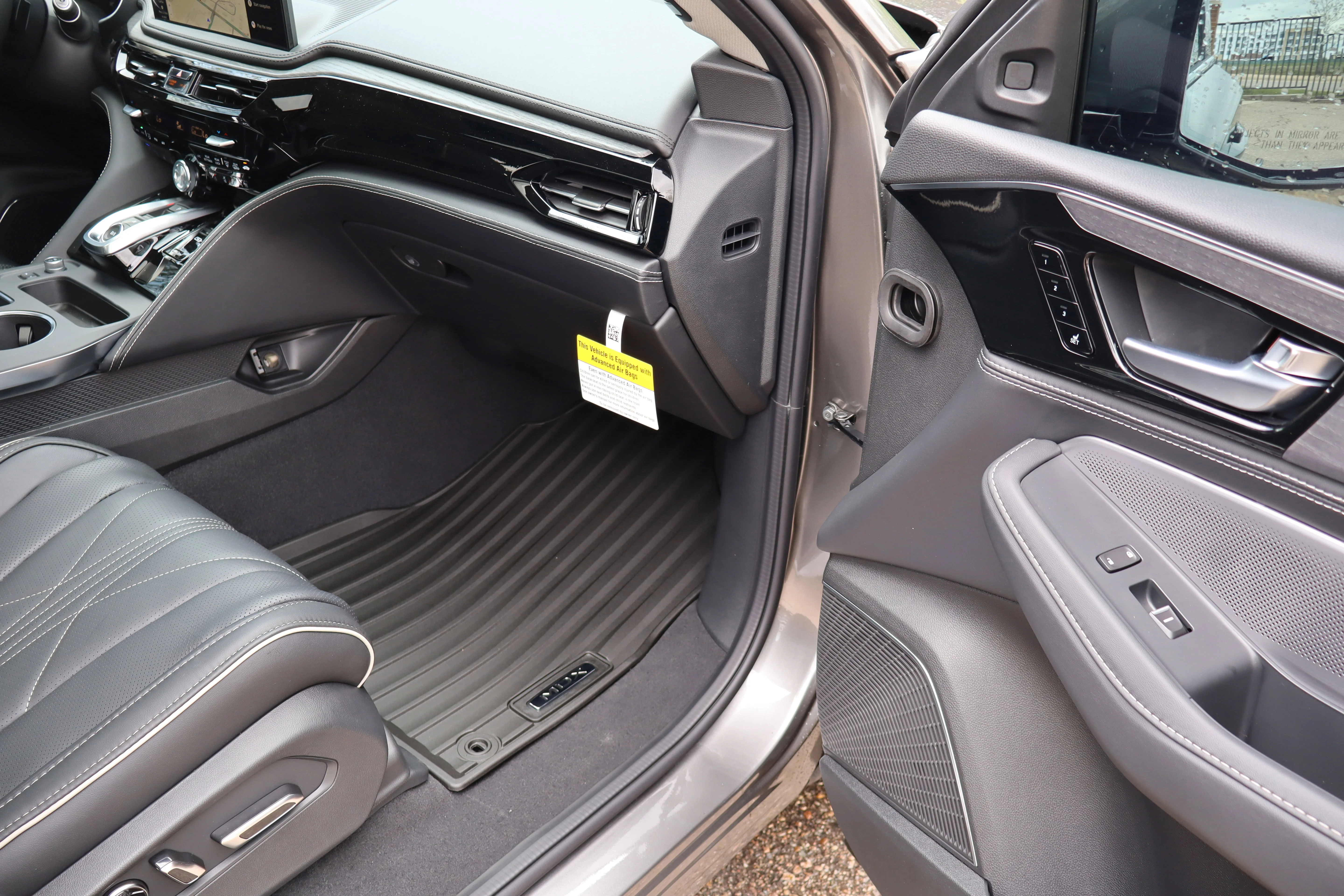 New 2026 Liquid Carbon Metallic Acura w/Advance Package image 34