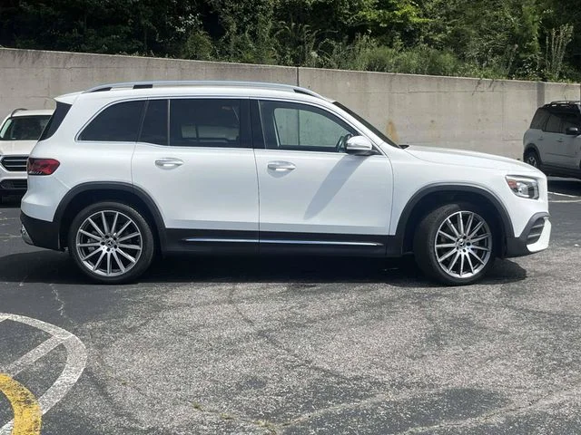 Certified Used 2021 White Mercedes-Benz GLB 250 image 2