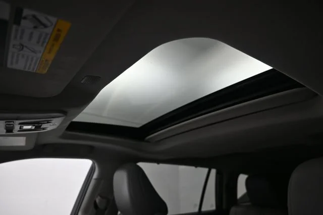 Used 2022 Moon Dust Toyota XLE image 19