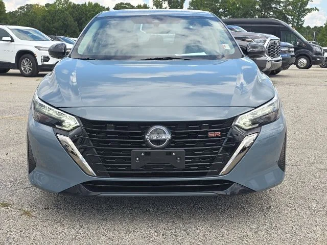 Used 2024 Gray Nissan SR image 8