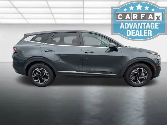 2025 Kia Sportage LX - Photo 27