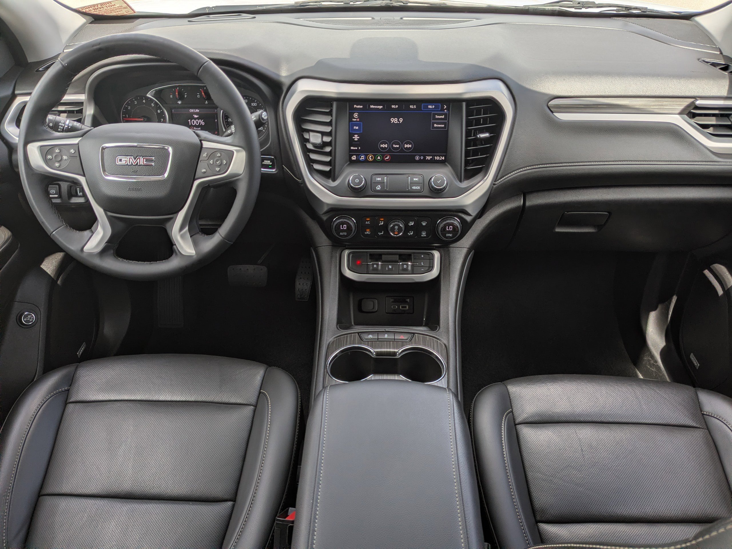 2023 GMC Acadia SLT - Photo 17