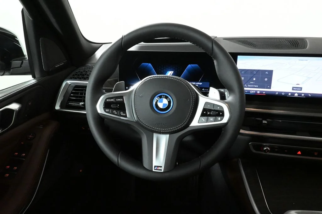 Used 2026 White BMW xDrive50e image 19