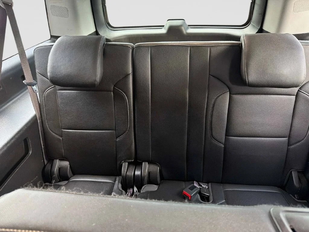 Used 2016 Black Chevrolet LT image 17
