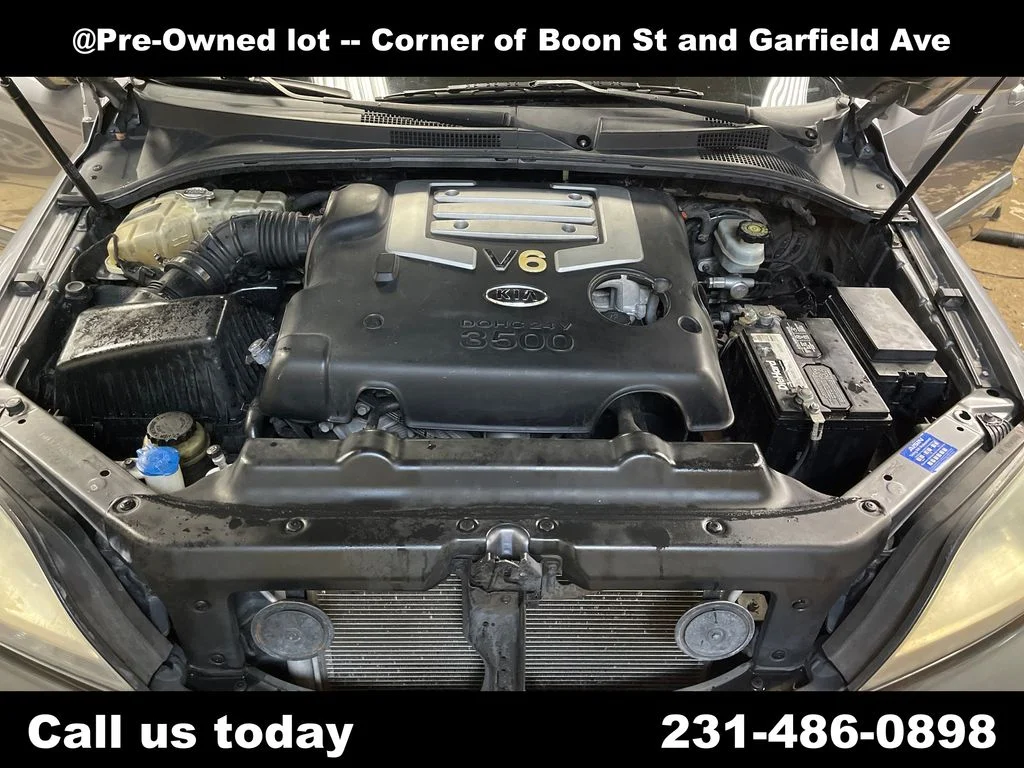 Used 2006  Kia LX image 9