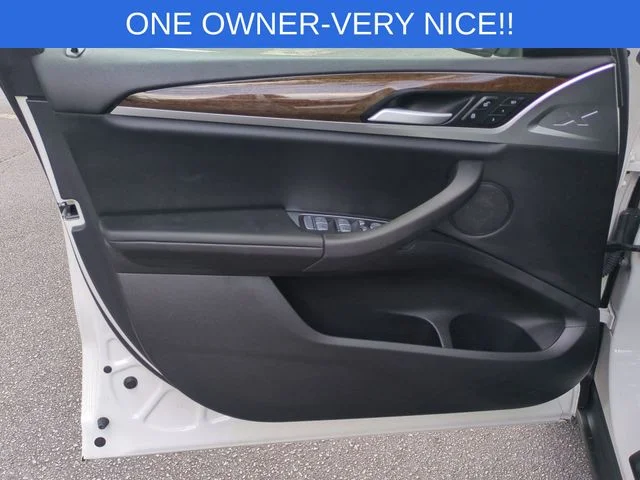 Used 2024 White BMW xDrive30i image 12