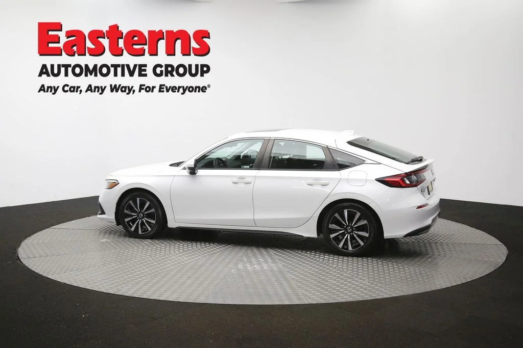 Used 2023 White Honda EX-L image 62