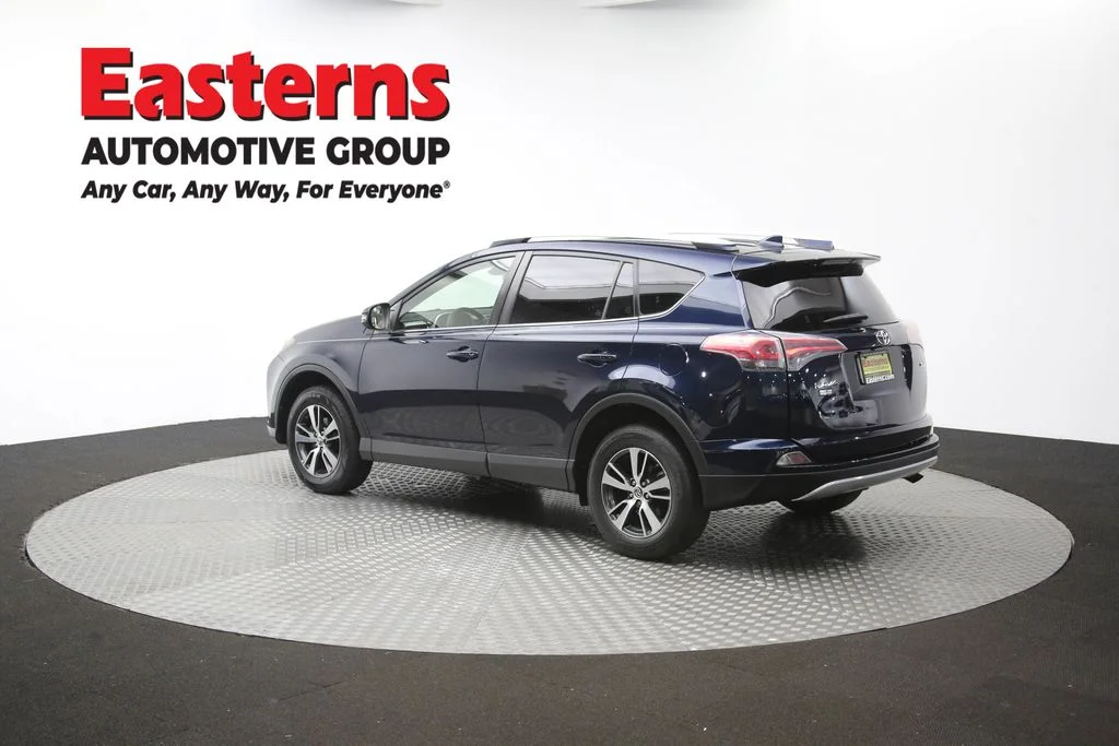 Used 2017 Blue Toyota XLE image 67