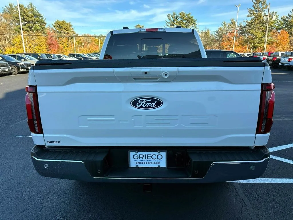 Used 2026 White Metallic Ford Lariat image 4