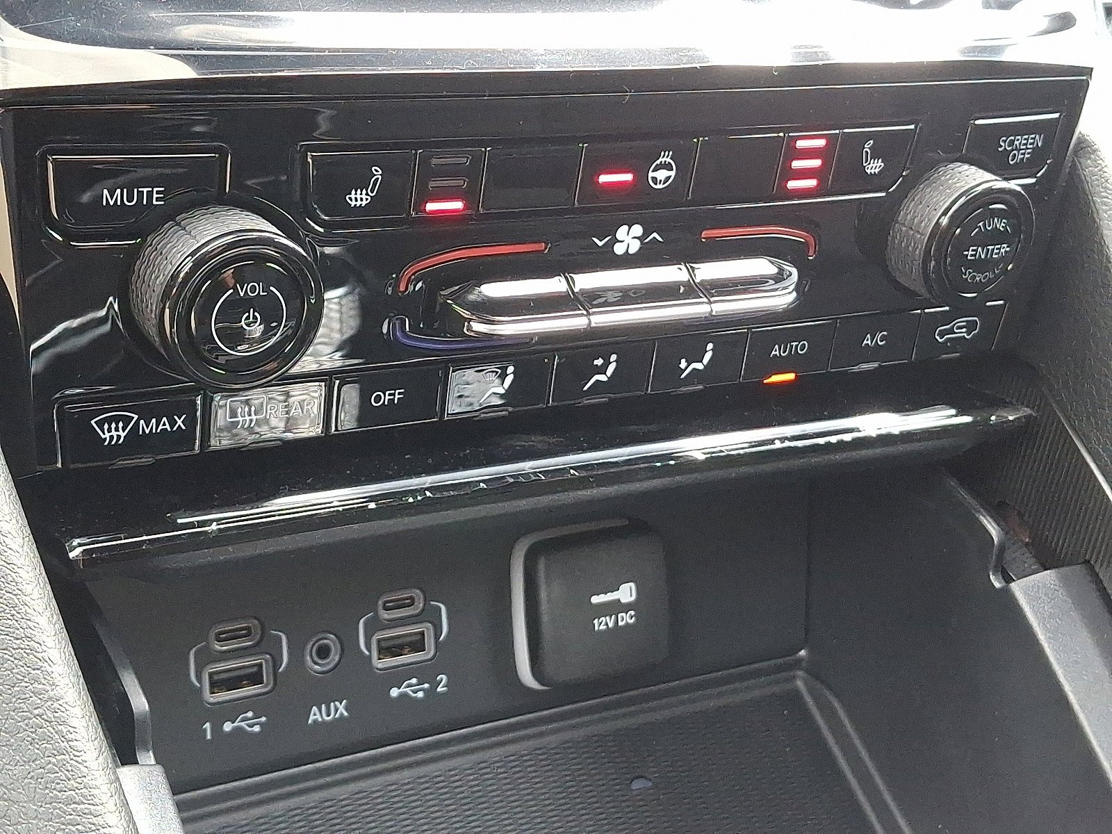 2025 Jeep Grand Cherokee Laredo - Photo 10