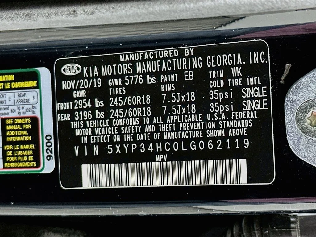 Used 2020 Ebony Black Kia EX image 36