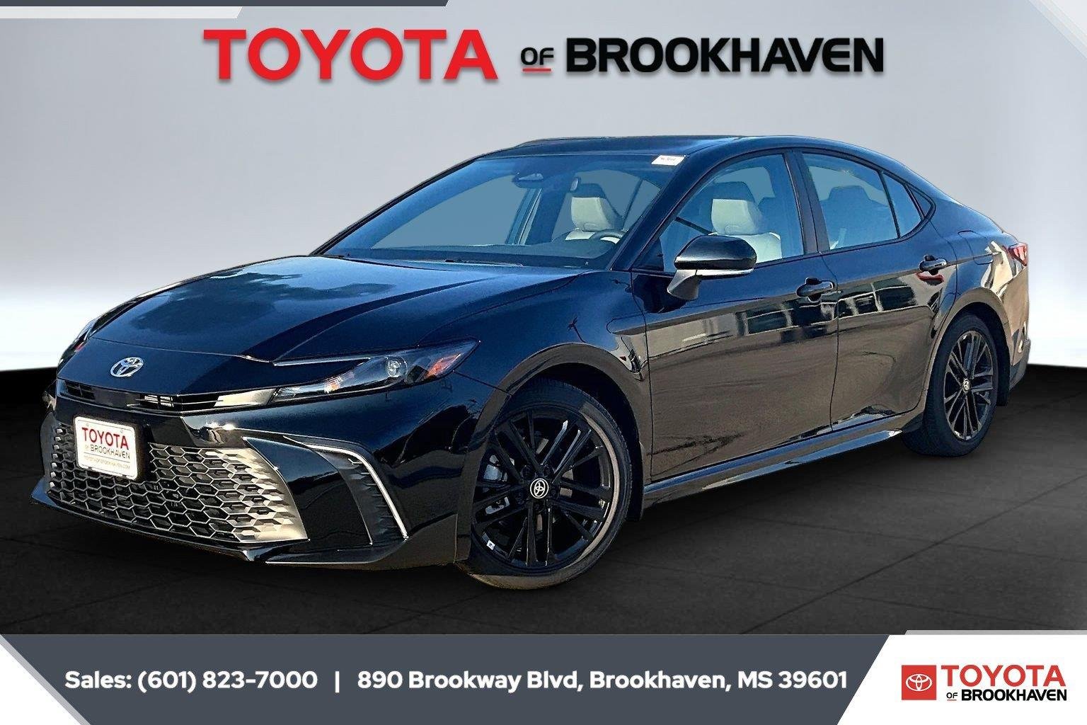 New 2026 Midnight Black Metallic Toyota SE image 2
