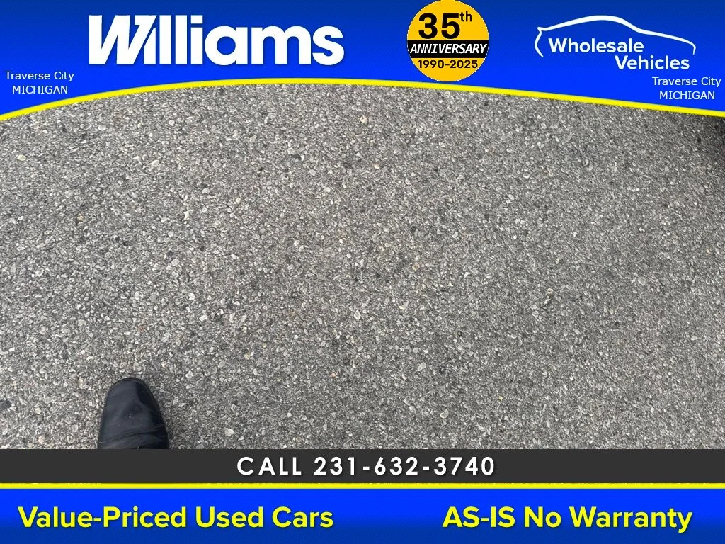 Used 2014 Black Chevrolet LTZ image 26
