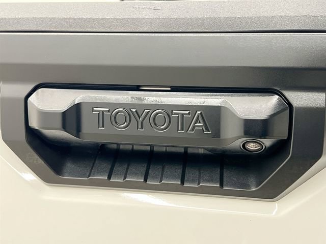 2022 Toyota Tundra SR5 - Photo 36