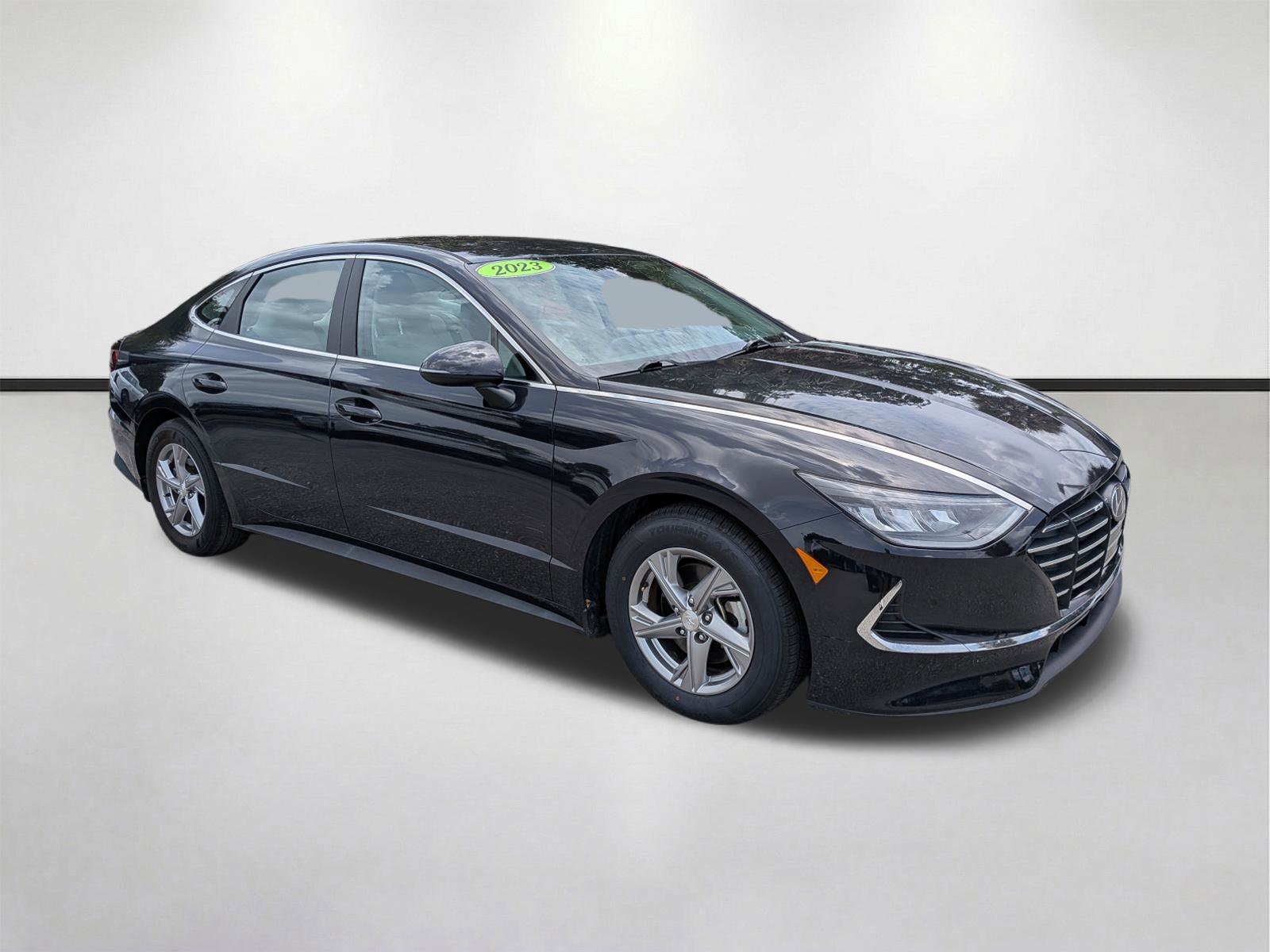 2023 Hyundai Sonata SE's photo
