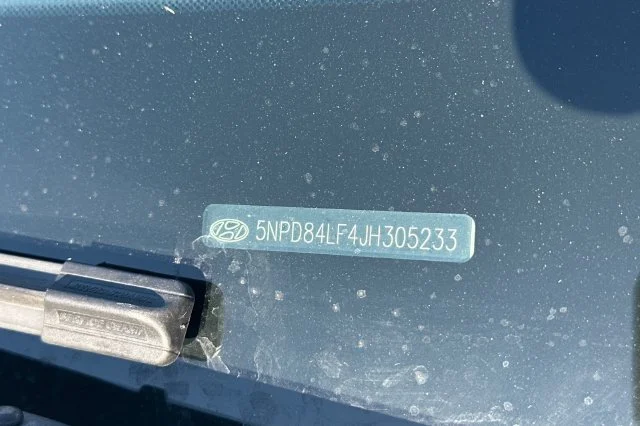 Used 2018 Silver Hyundai SEL image 3