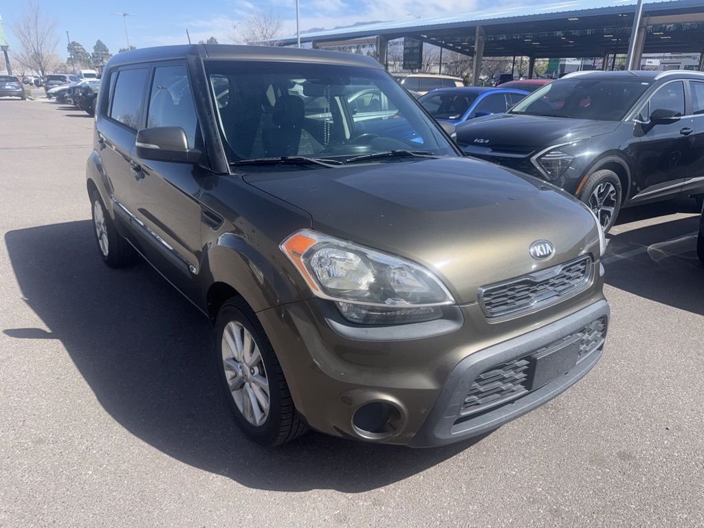 2013 Kia Soul +