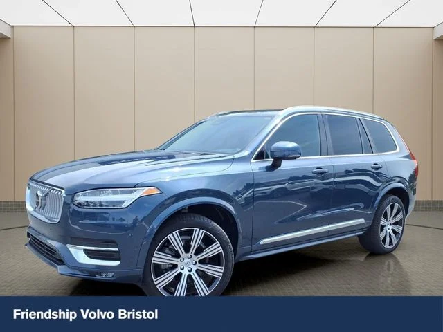 2024 Volvo XC90 B6 Plus Bright Theme