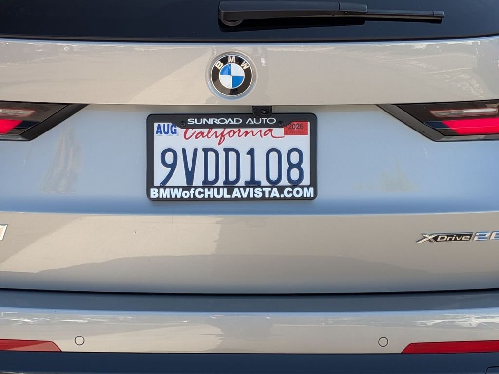 Used 2025 Silver BMW xDrive28i image 37