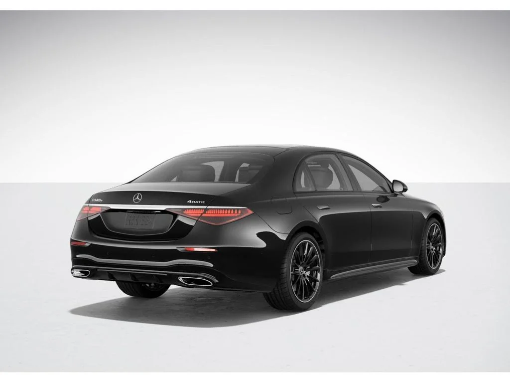 Used 2025 Black Mercedes-Benz S 580e image 22