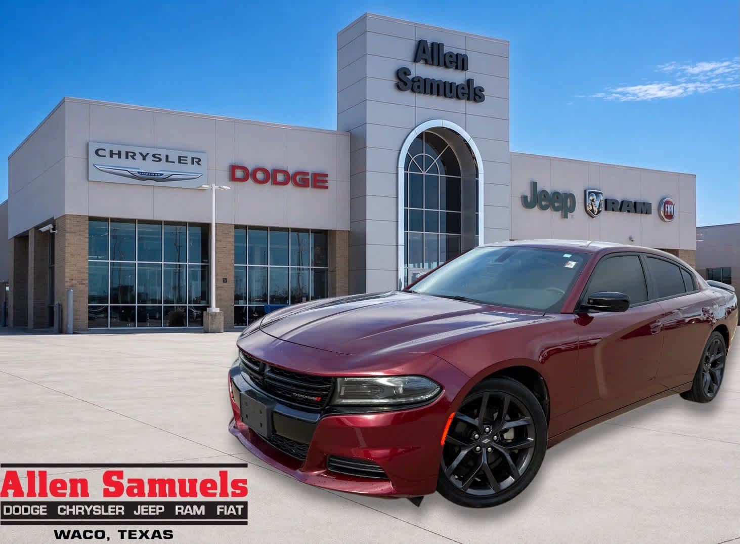 Used 2022 Octane Red Pearlcoat Dodge SXT image 1