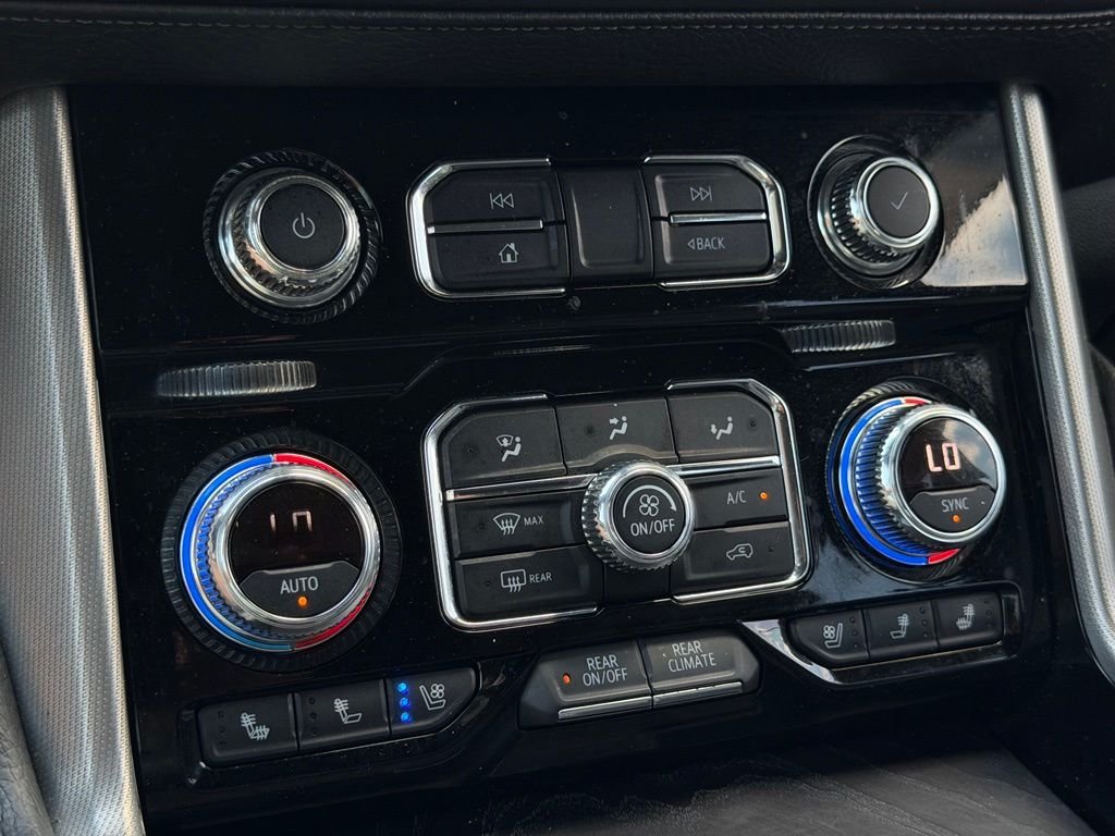 Used 2021 Black GMC Denali image 45
