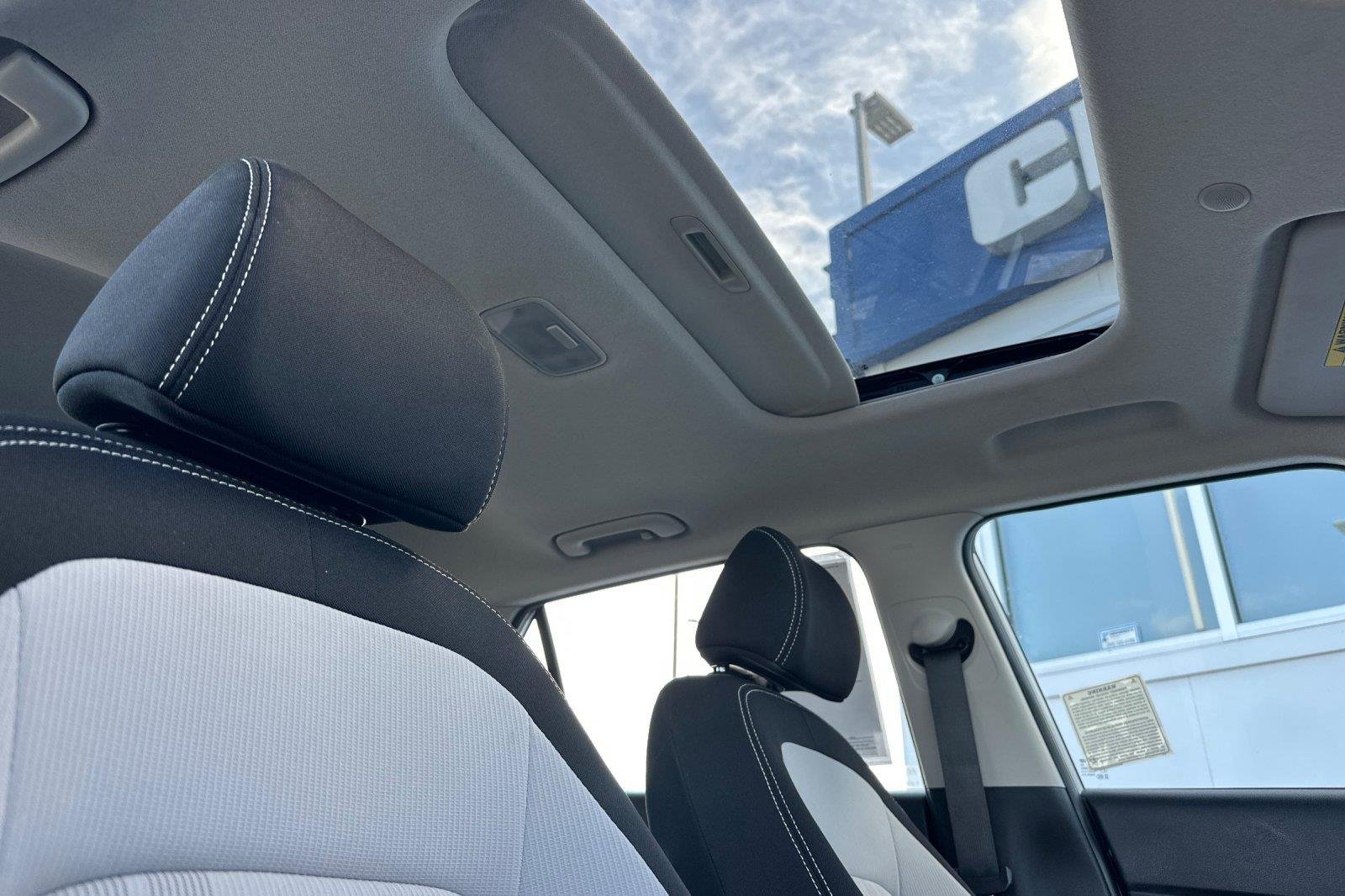 Certified Used 2025 Lunar White Hyundai SEL image 16