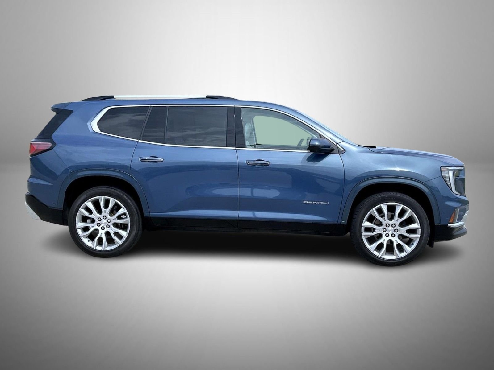 Used 2024 Blue GMC Denali image 4