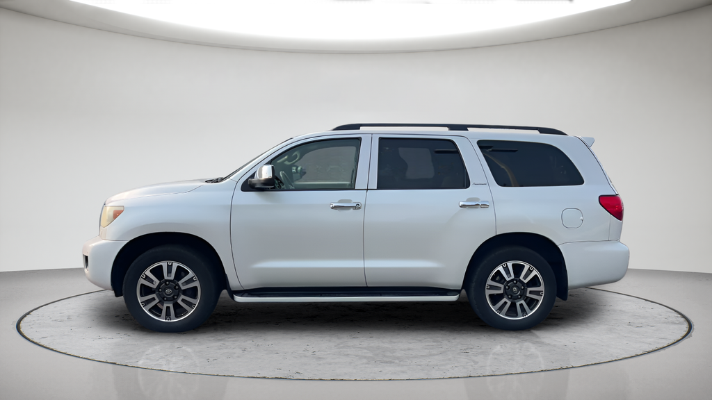 Used 2010 White Toyota Platinum image 9