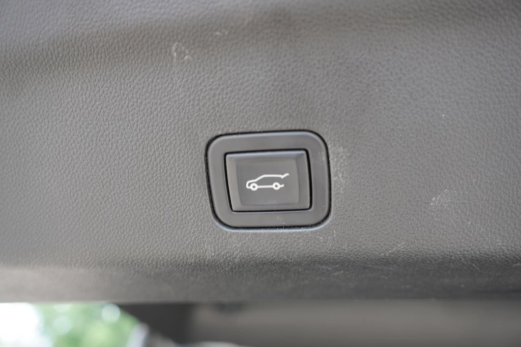 Certified Used 2024 Sterling Gray Metallic Chevrolet Z71 image 26
