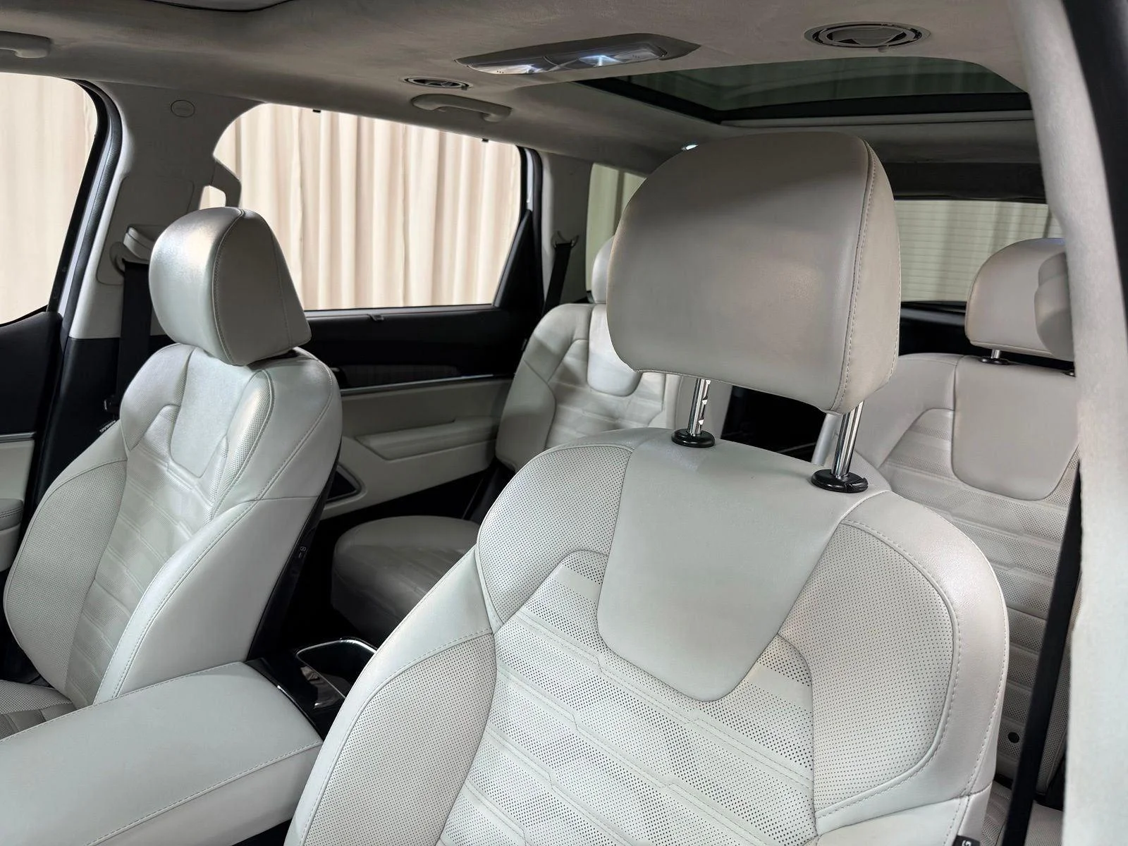 Used 2023 Glacial White Pearl Kia SX-Prestige image 33