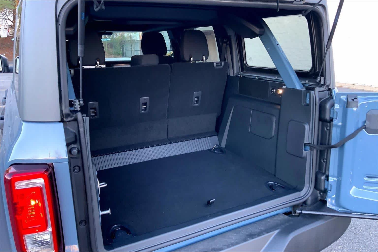 New 2025 Azure Gray Metallic Tri-Coat Ford Big Bend® image 18
